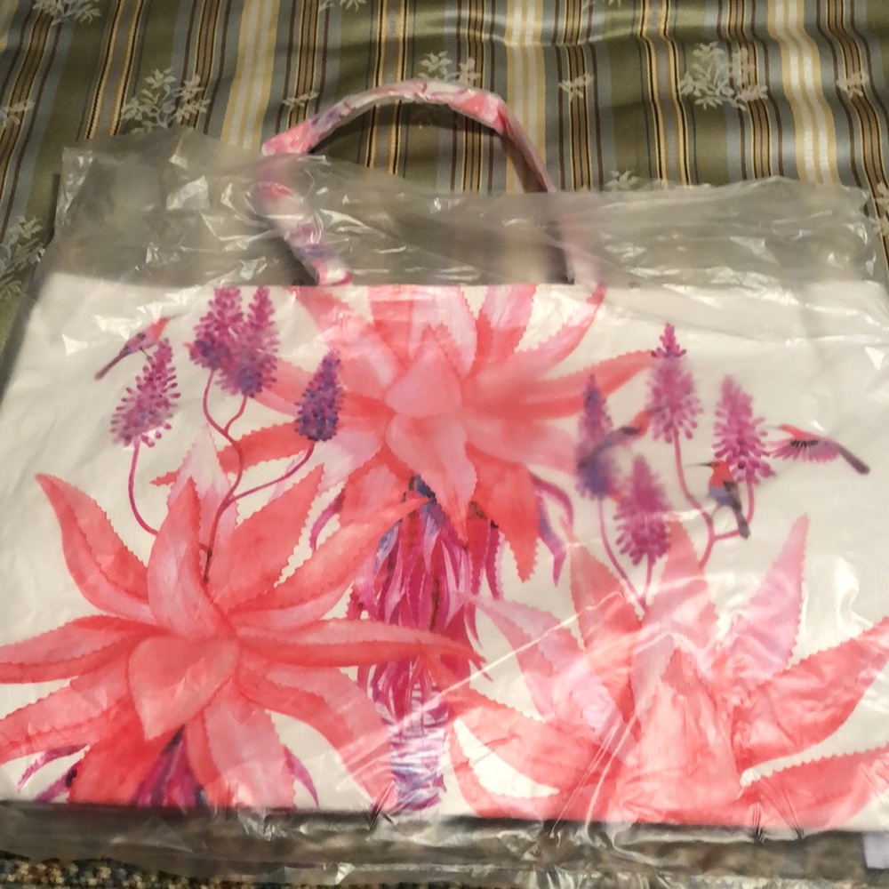Tote Bag Free !!!